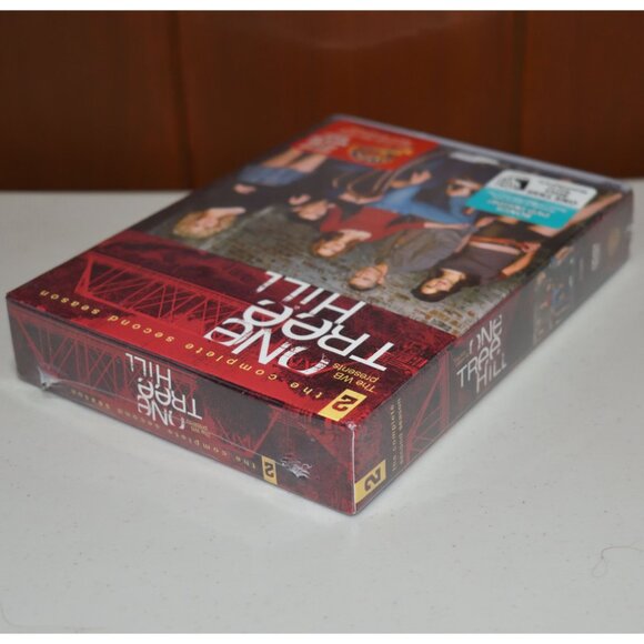 NOB One Tree Hill: Complete Second Season Two DVD Box Set New Sealed Bonus Disc - Picture 3 of 7